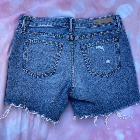 GRLFRND Distressed Raw Hem Cut Off High Waist Denim Shorts Size 27 - Picture 11 of 15